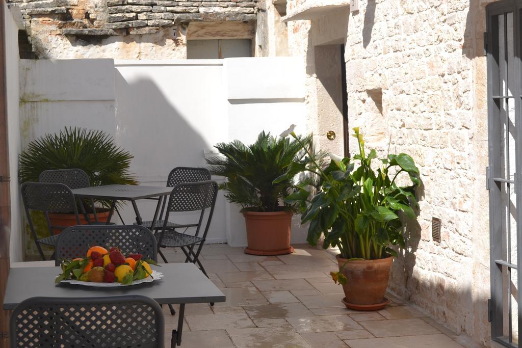 Trullo De Amicis n°5 Hotel Alberobello Kamer foto